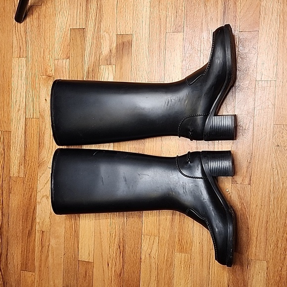 Salvatore Ferragamo Rubber Knee-High Rain Boots Black sz 5 Women's - Picture 8 of 10